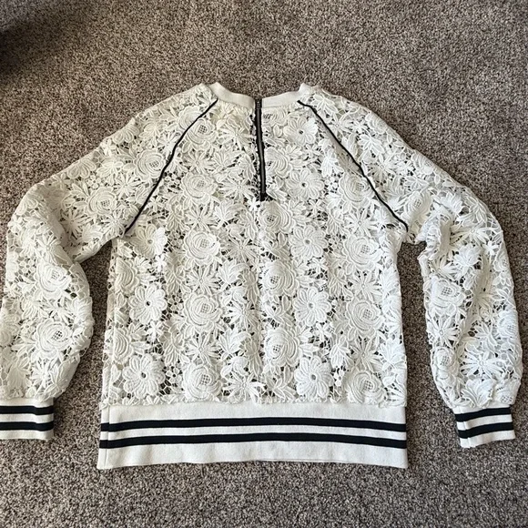 Anthropologie Maeve lace long sleeve white top black cuffs Small SO CUTE! Zipper - Picture 11 of 12